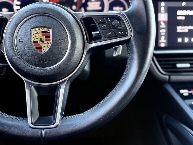 Photo of 2020 Quartzite Grey Metallic Porsche Cayenne