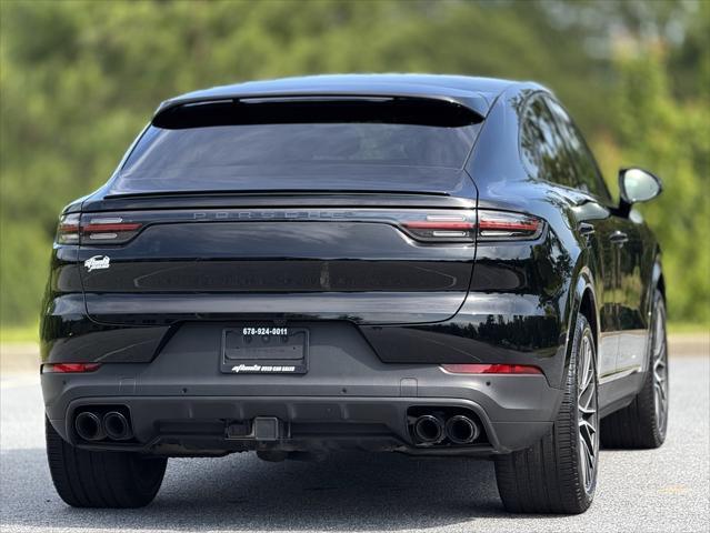 Photo of 2020 Black Porsche Cayenne