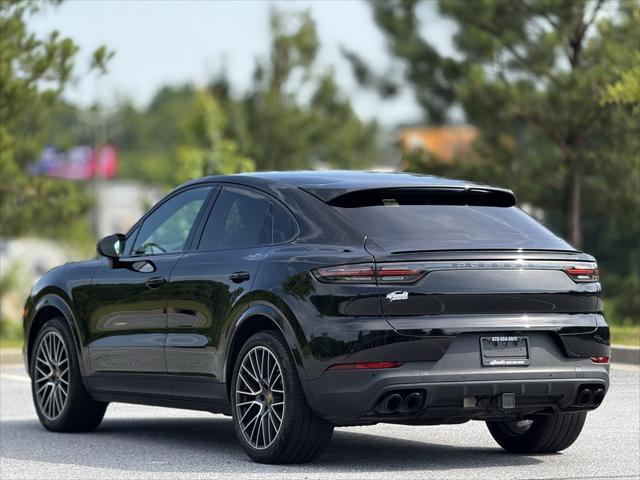 Photo of 2020 Black Porsche Cayenne