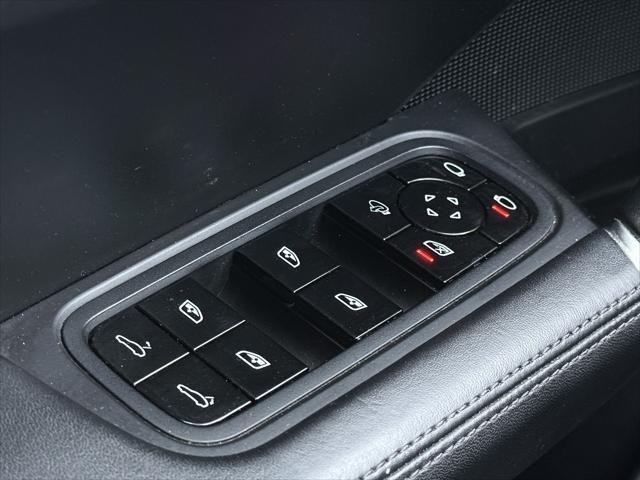 Photo of 2020 Black Porsche Cayenne