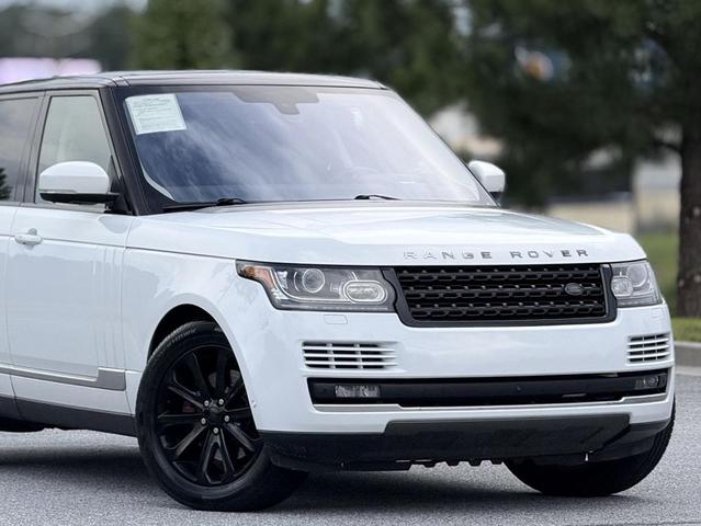 Photo of 2016 White Land Rover Range Rover