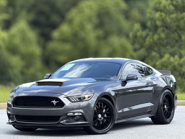 Photo of 2016 Magnetic Ford Mustang