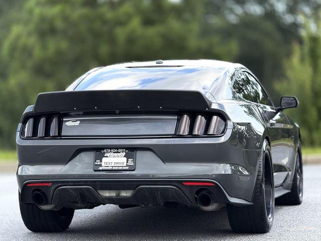 Photo of 2016 Magnetic Ford Mustang