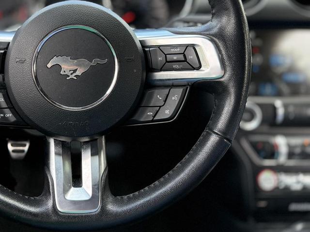 Photo of 2016 Magnetic Ford Mustang