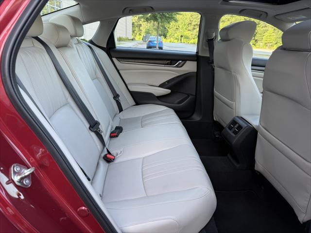 Photo of 2018 Radiant Red Metallic Honda Accord