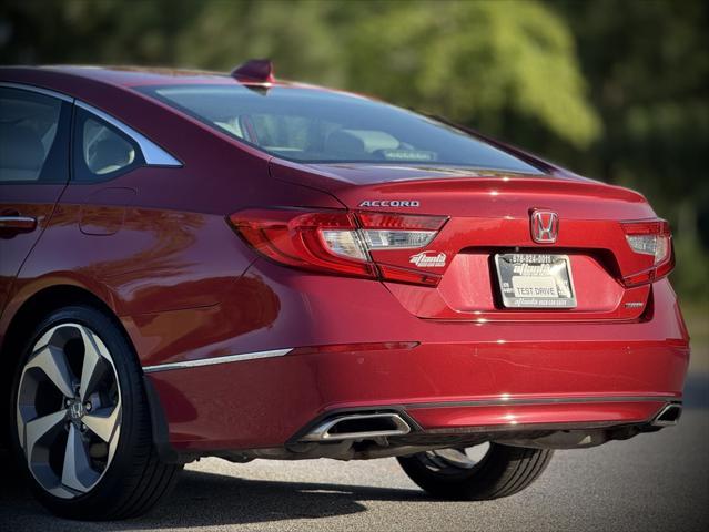 Photo of 2018 Radiant Red Metallic Honda Accord