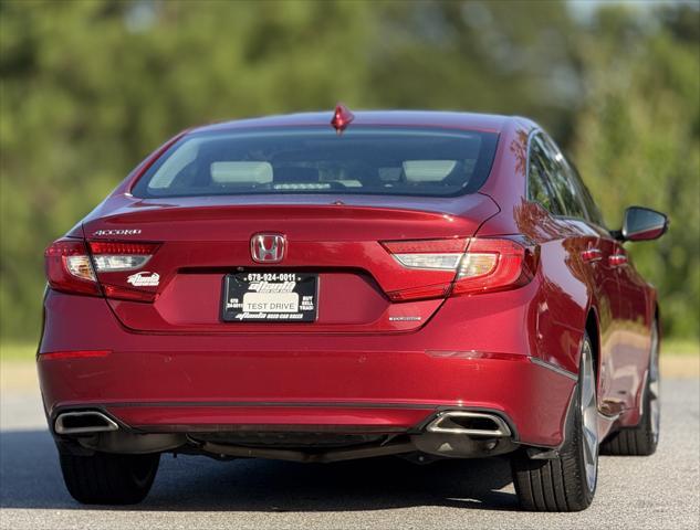 Photo of 2018 Radiant Red Metallic Honda Accord