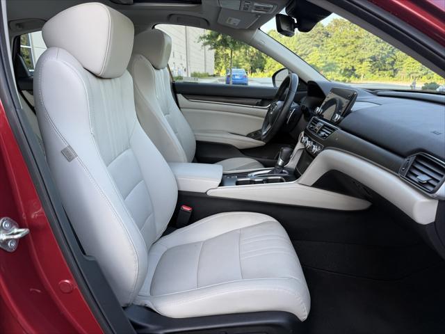 Photo of 2018 Radiant Red Metallic Honda Accord