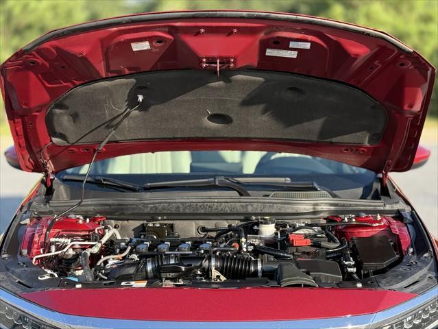 Photo of 2018 Radiant Red Metallic Honda Accord