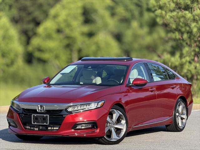 Photo of 2018 Radiant Red Metallic Honda Accord