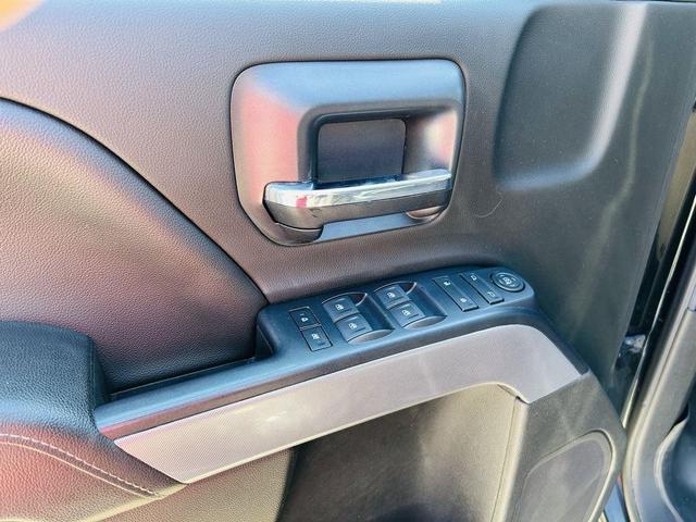 Photo of 2018 Black Chevrolet Silverado 1500