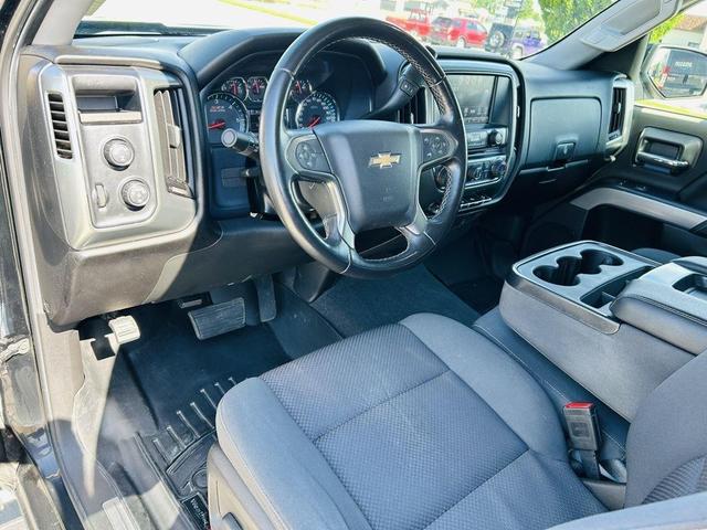 Photo of 2018 Black Chevrolet Silverado 1500