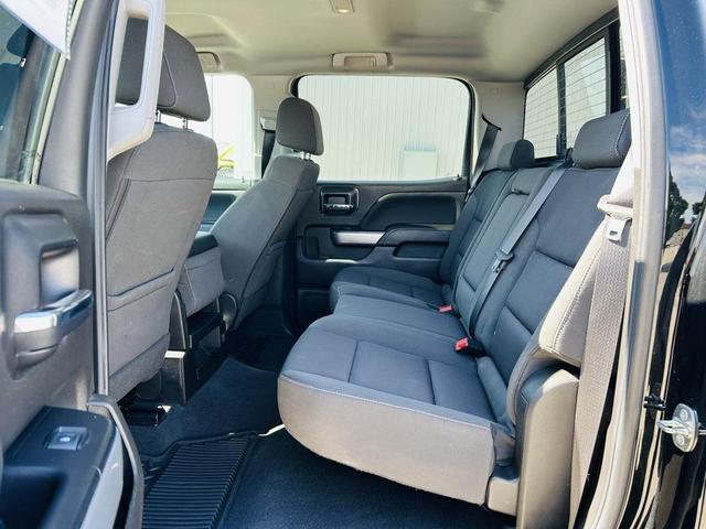 Photo of 2018 Black Chevrolet Silverado 1500