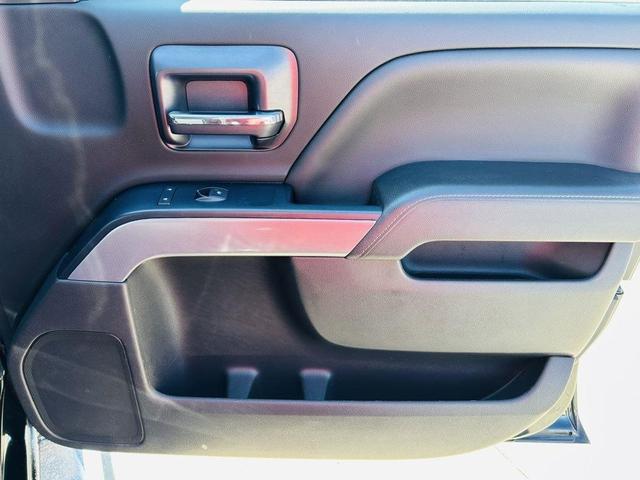 Photo of 2018 Black Chevrolet Silverado 1500