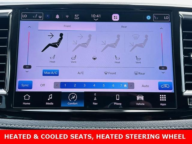 Photo of 2023 Granite Crystal Clearcoat Metallic Chrysler Pacifica