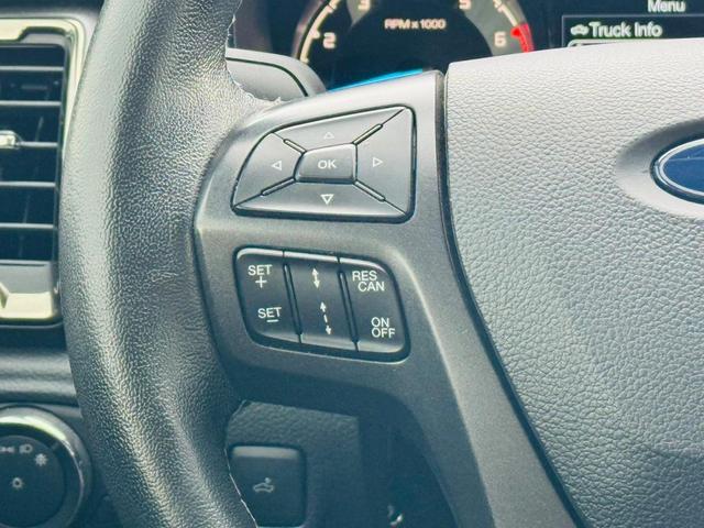 Photo of 2022 Cyber Orange Metallic Tricoat Ford Ranger