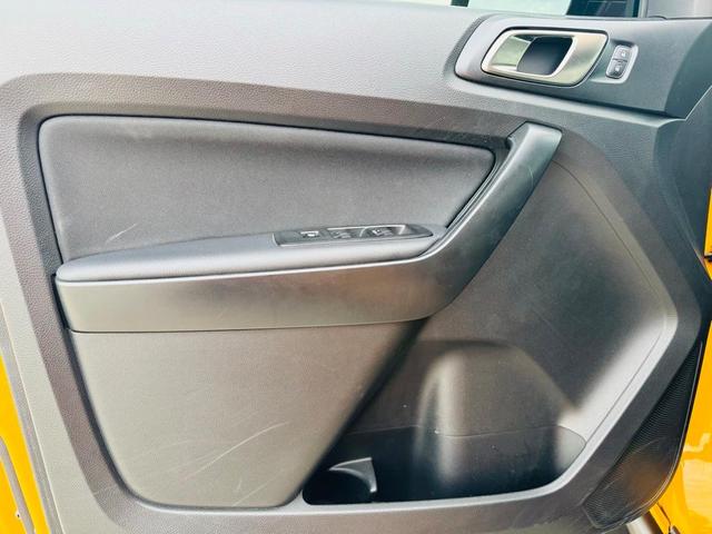 Photo of 2022 Cyber Orange Metallic Tricoat Ford Ranger