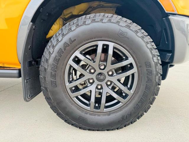 Photo of 2022 Cyber Orange Metallic Tricoat Ford Ranger