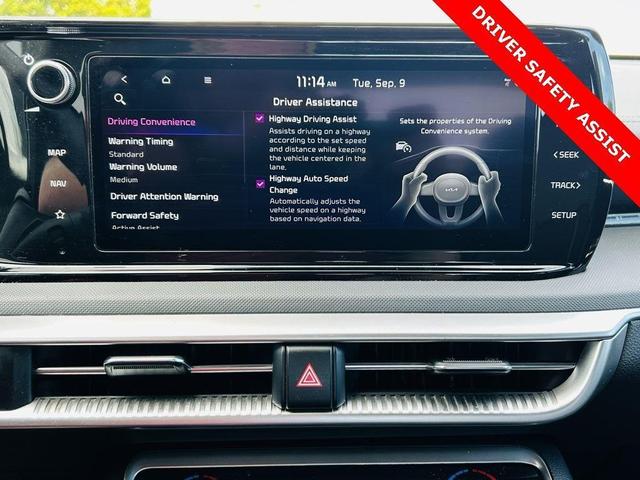 Photo of 2022 Wolf Gray Kia K5