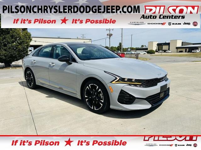 Photo of 2022 Wolf Gray Kia K5