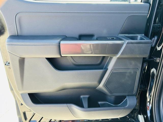 Photo of 2023 Agate Black Metallic Ford F-150