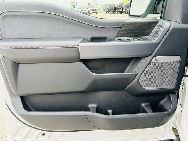 Photo of 2025 Star White Ford F-150