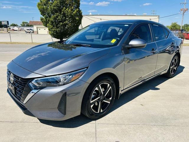 Photo of 2024 Gun Metallic Nissan Sentra