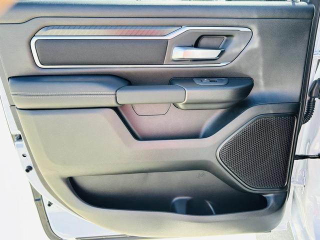 Photo of 2025 Bright White Clearcoat RAM 1500