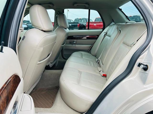 Photo of 2008  Mercury Grand Marquis