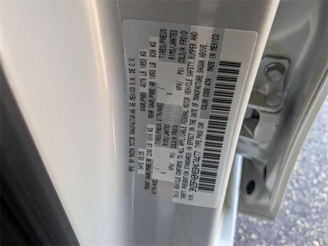 Photo of 2025 Ceramic Metallic Mazda Mazda3