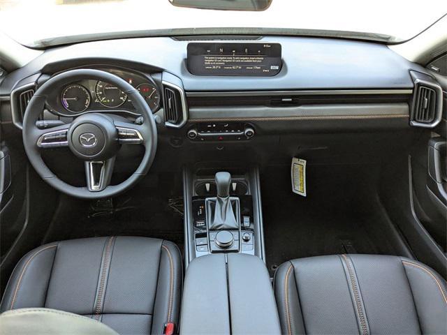Photo of 2025 wind chill pearl Mazda CX-50 Hybrid