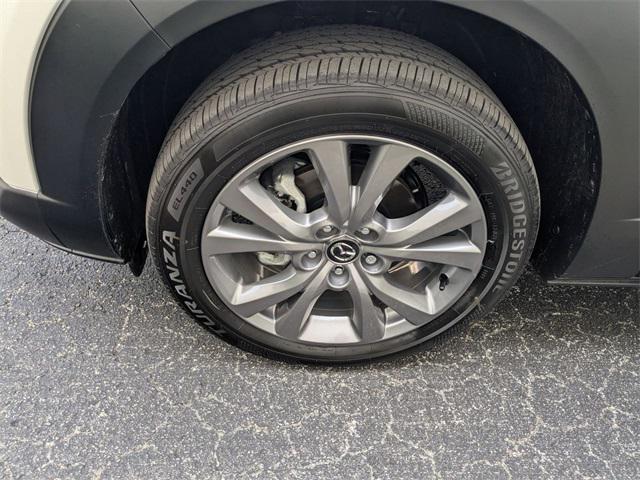 Photo of 2025 Snowflake White Pearl Mica Mazda CX-30