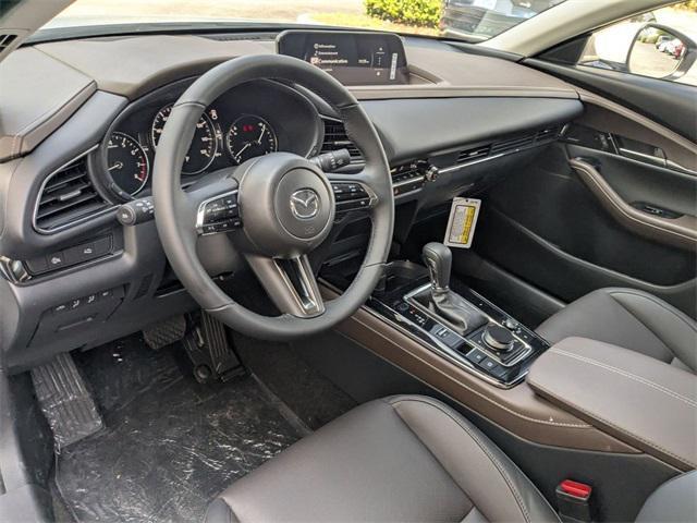 Photo of 2025 Snowflake White Pearl Mica Mazda CX-30