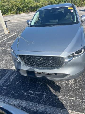 Photo of 2022 Sonic Silver Metallic Mazda CX-5