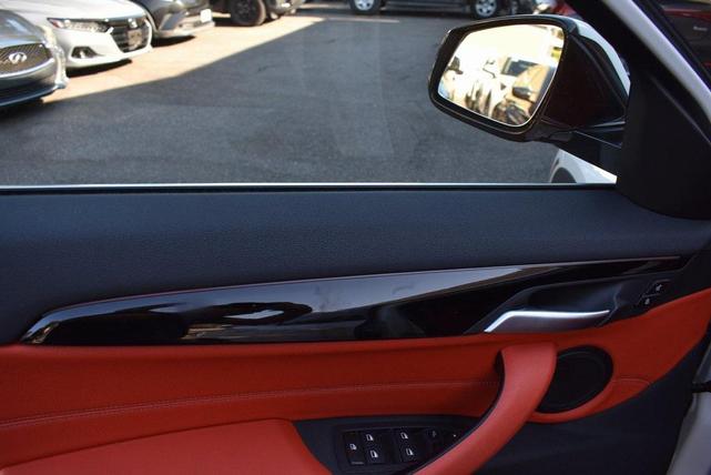Photo of 2023 Alpine White BMW X2