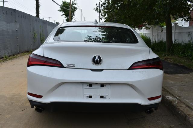 Photo of 2024 Platinum White Pearl Acura Integra