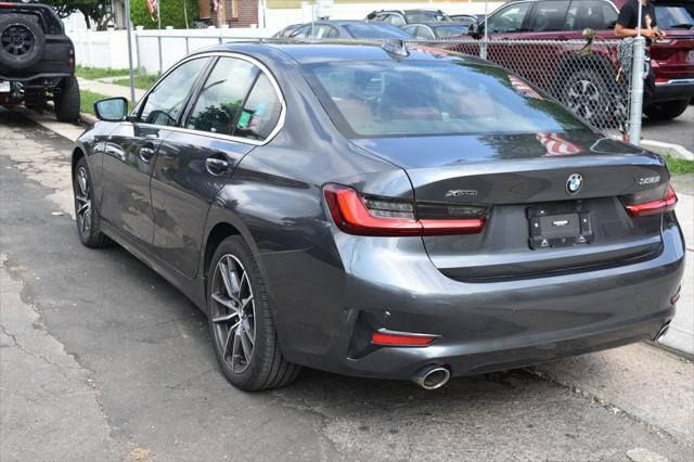 Photo of 2022 Mineral Grey Metallic BMW 330