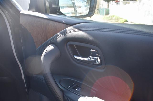 Photo of 2023 Hermosa Blue Pearl Nissan Armada