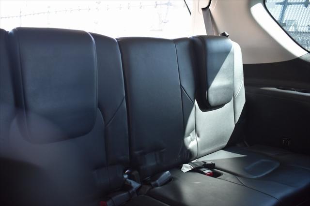 Photo of 2023 Hermosa Blue Pearl Nissan Armada