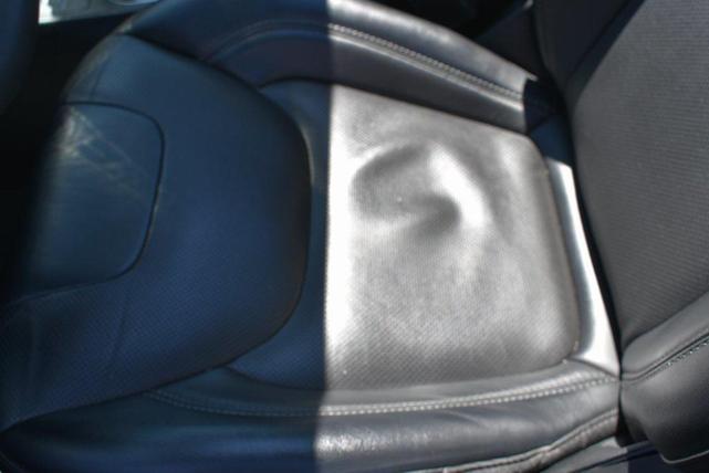 Photo of 2022 Diamond Black Crystal Pearlcoat Jeep Cherokee