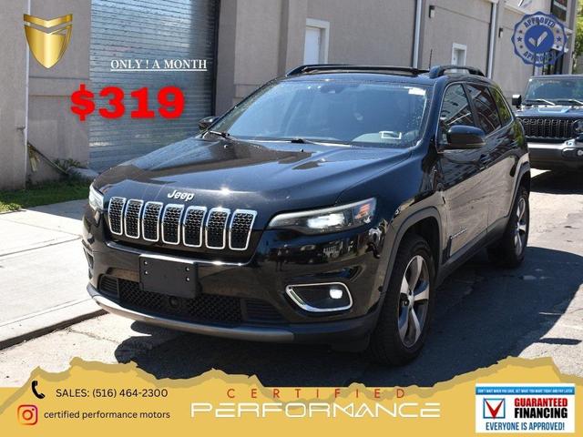 Photo of 2022 Diamond Black Crystal Pearlcoat Jeep Cherokee