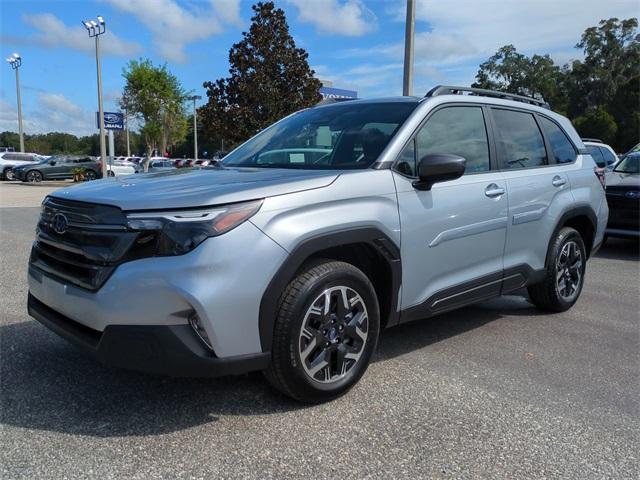Photo of 2025 Ice Silver Subaru Forester