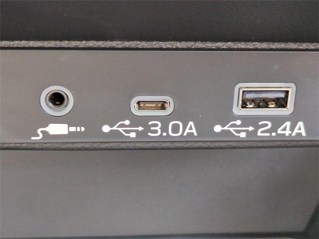 Photo of 2025 Ice Silver Subaru Forester
