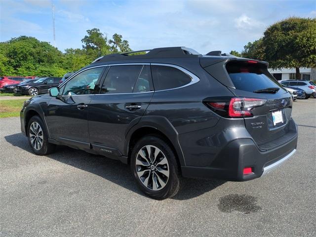 Photo of 2024 Magnetite Gray Metallic Subaru Outback