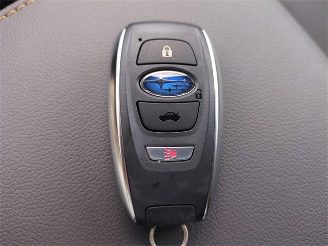 Photo of 2025 Crystal Black Silica Subaru Outback