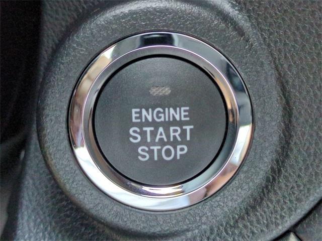 Photo of 2025 Crystal White Pearl Subaru Outback