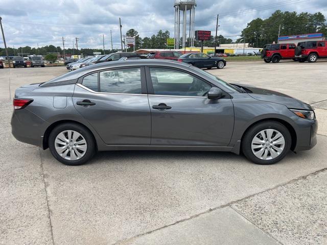 Photo of 2025 Gun Metallic Nissan Sentra