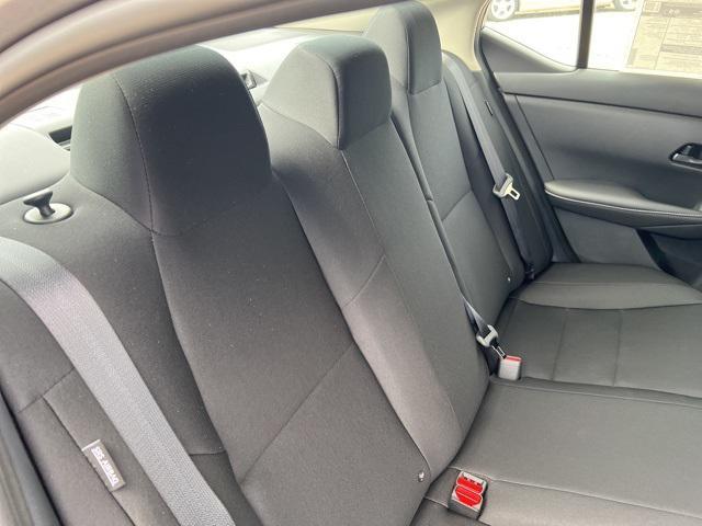 Photo of 2025 Gun Metallic Nissan Sentra