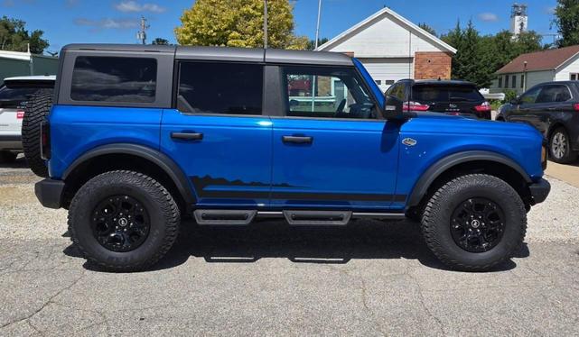 Photo of 2024 Velocity Blue Ford Bronco