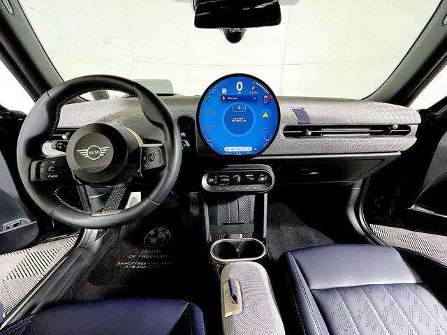 Photo of 2025 Midnight Black MINI Hardtop